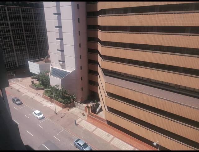 1 BEDROOM APARTMENT TO LET IN DURBAN CENTRAL